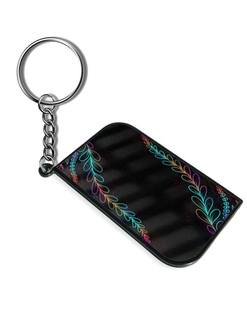 Decorative Line Art Keychain Zapvi