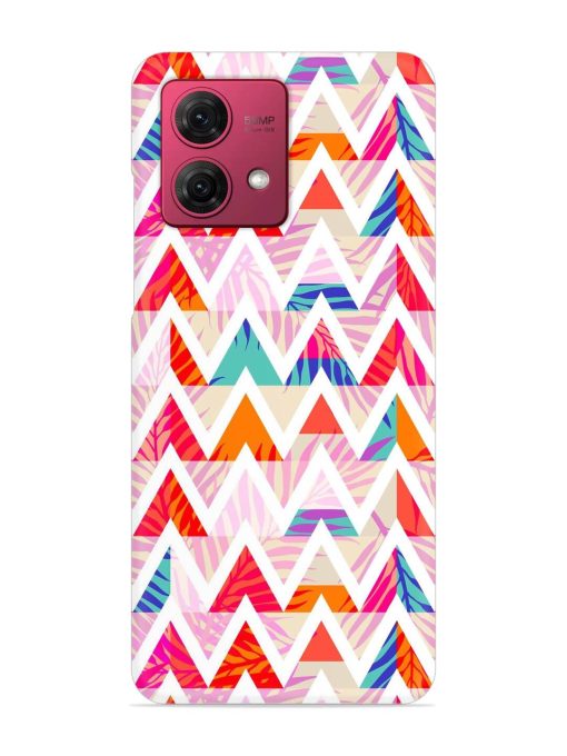 Abstract Triangle Background Snap Case for Motorola Moto G84 (5G)