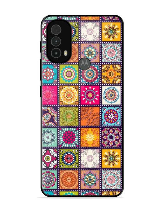 Seamless Pattern Vintage Glossy Metal Phone Cover for Motorola Moto E40