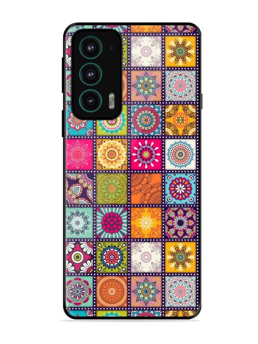 Seamless Pattern Vintage Glossy Metal Phone Cover for Motorola Moto Edge 20