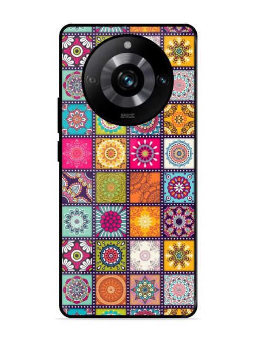 Seamless Pattern Vintage Glossy Metal Phone Cover for Realme 11 Pro (5G) Zapvi