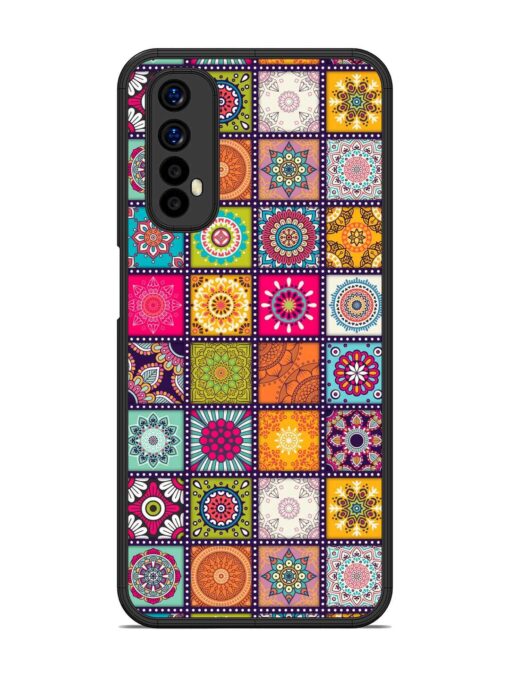 Seamless Pattern Vintage Glossy Metal Phone Cover for Realme 7