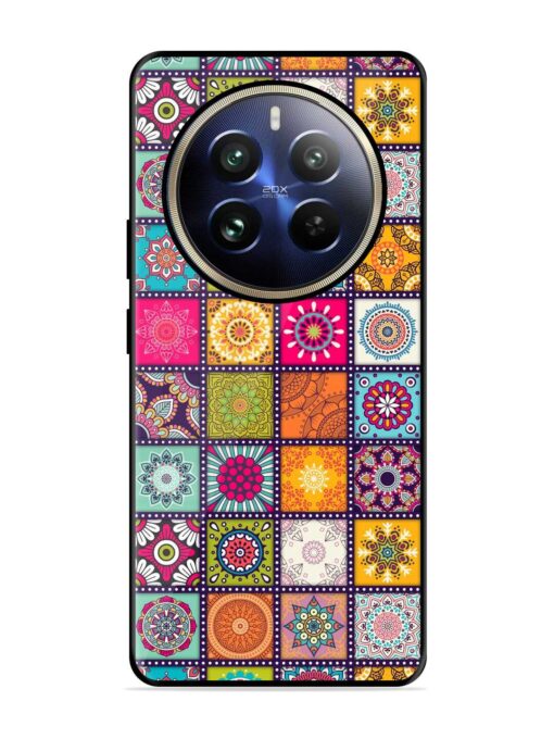 Seamless Pattern Vintage Glossy Metal Phone Cover for Realme 12 Pro Plus (5G) Zapvi