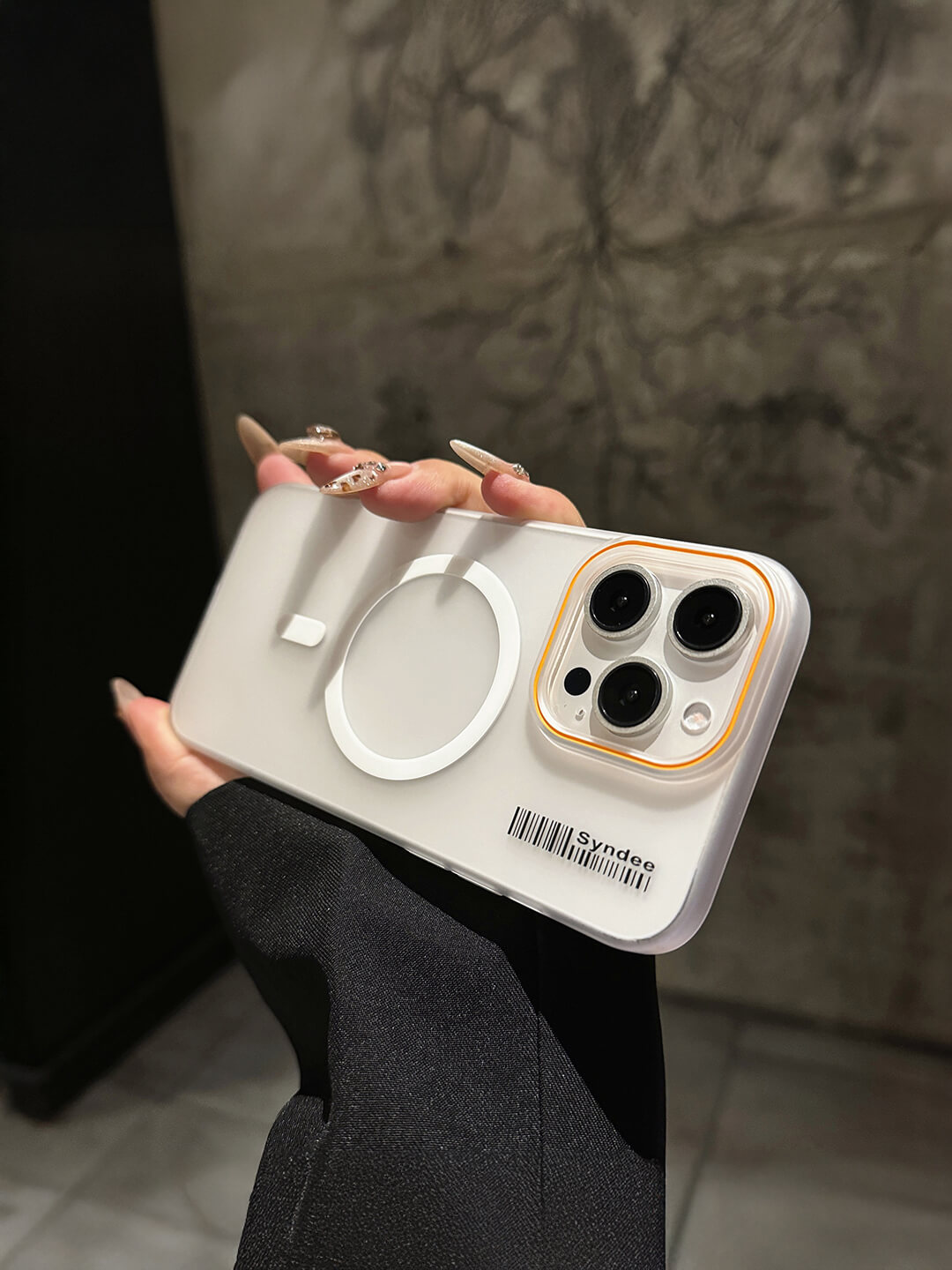 Frosted Matte MagSafe Transparent White Case For Apple Iphone 16